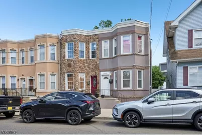 189 1/2 Howe Ave, Passaic, NJ 07055 - Photo 1