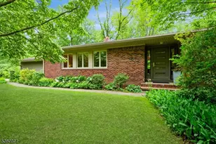 81 Copper Mine Rd, Franklin Township, NJ 08540 - Photo 1