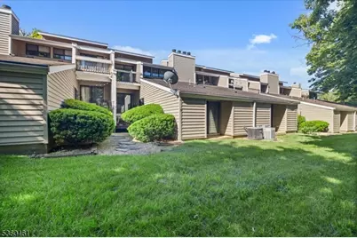 39 Hillside Ct, Union Township, NJ 08809 - Photo 1