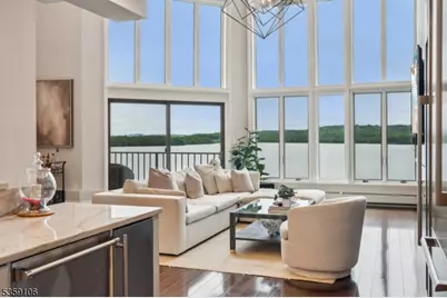 1360 Hamburg Tpke #702, Wayne, NJ 07470 - Photo 1