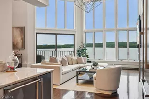 1360 Hamburg Tpke, Wayne, NJ 07470 - Photo 1