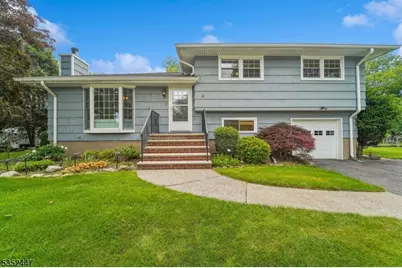 7 Swan Ter, Wayne, NJ 07470 - Photo 1