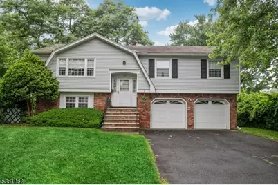 17 Parkway, Little Falls Township, NJ 07424 - Photo 1