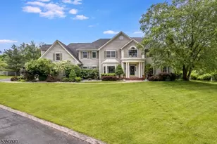 11 Winding Way, Chester, NJ 07930 - Photo 1