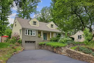 125 King St, Fanwood, NJ 07023 - Photo 1