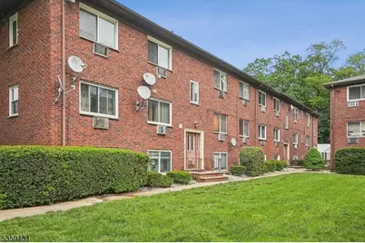 372 Valley St #F6, South Orange, NJ 07079 - Photo 1