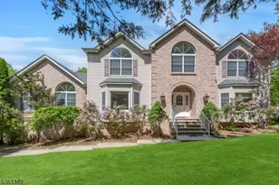 153 Burnt Meadow Rd, Ringwood, NJ 07456 - Photo 1