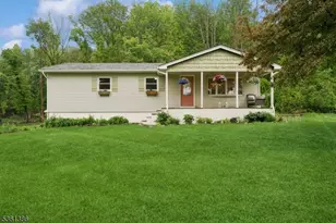 34 Skytop Rd, Wantage, NJ 07461 - Photo 1