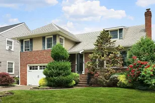 1041 3 Gallopinghill Rd, Elizabeth, NJ 07208 - Photo 1