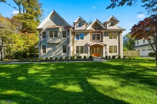 34 Rolling Hill Dr, Chatham Township, NJ 07928 - Photo 1