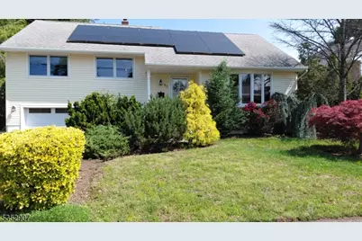 43 Carol Pl, Bloomfield, NJ 07003 - Photo 1