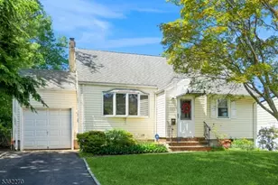 5 Berkley Blvd, Woodbridge Township, NJ 08830 - Photo 1