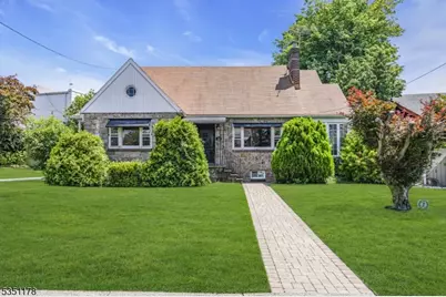 106 Anderson St, Raritan, NJ 08869 - Photo 1