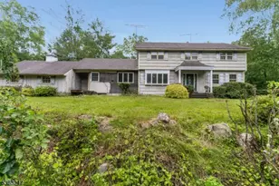 7 Laurel Ln, Chester, NJ 07930 - Photo 1