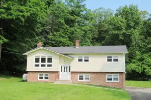 81 Sammis Rd, Vernon, NJ 07461 - Photo 1