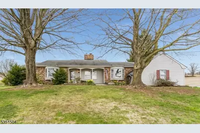 214 Mountain View Road West, Franklin Township, NJ 08802 - Photo 1