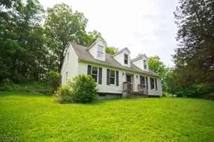 5 Old Orchard Rd, Hardwick Township, NJ 07825 - Photo 1