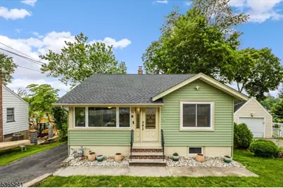 24 Southwynde Dr, Denville, NJ 07834 - Photo 1