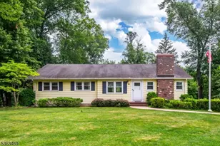 38 Longview Dr, Hanover Township, NJ 07981 - Photo 1