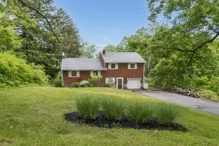 4 Broad View Pl, Raritan Township, NJ 08822 - Photo 1