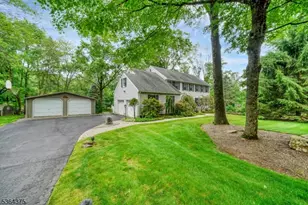 125 Drakestown Rd, Washington Township, NJ 07853 - Photo 1