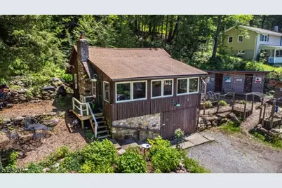 31 E Shore Trl, Sandyston Township, NJ 07826 - Photo 1