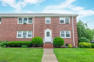 295 Bogert Rd Unit, River Edge, NJ 07661 - Photo 1