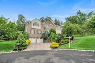 12 Jenny Ln, Wayne, NJ 07470 - Photo 1