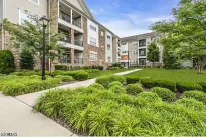 7203 Minuteman Ln #7203, Franklin Township, NJ 08873 - Photo 1