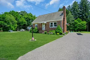 650 Klockner Rd, Hamilton Township, NJ 08619 - Photo 1