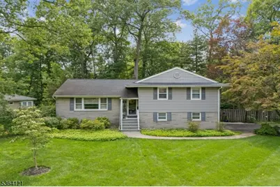 198 Pittsford Way, New Providence, NJ 07974 - Photo 1