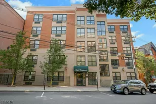 7 Prospect St, Morristown, NJ 07960 - Photo 1