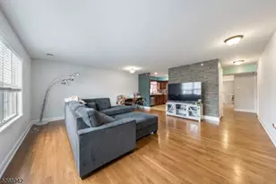 29 E Price St, Linden, NJ 07036 - Photo 1