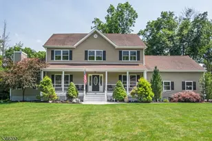 10 Lackawanna Dr, Frelinghuysen Township, NJ 07860 - Photo 1