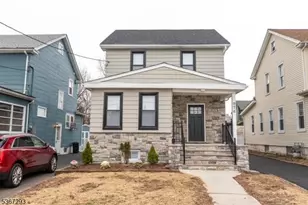 976 Potter Ave, Union Township, NJ 07083 - Photo 1