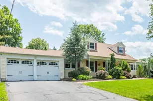 5 Normandy Dr, Parsippany, NJ 07054 - Photo 1