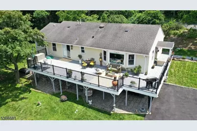 306 W Valley Brook Rd, Washington Township, NJ 07830 - Photo 1