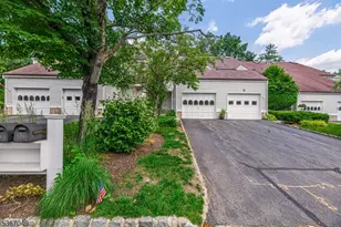 23 Aberdeen Dr, Mendham, NJ 07945 - Photo 1