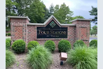 1407 Four Seasons Dr #1407, Wayne, NJ 07470 - Photo 1