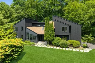 6 Colonial Ct, Randolph Township, NJ 07869 - Photo 1