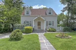 4 Pleasant Valley Way, West Orange Township, NJ 07052 - Photo 1