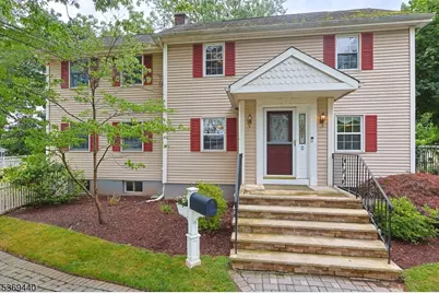 139 Gordon St, Ridgefield, NJ 07660 - Photo 1