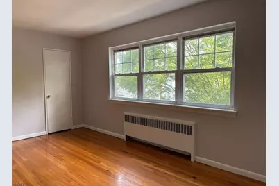 430 Beverly Rd #E, Teaneck Township, NJ 07666 - Photo 1