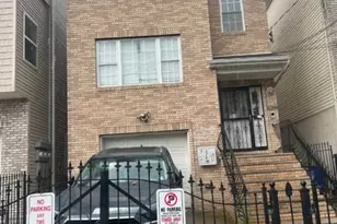 488 S 19th St, Newark, NJ 07103 - Photo 1