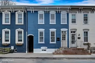 27 Swan St, Lambertville, NJ 08530 - Photo 1