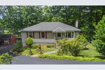 127 Cedar Dr, Andover Township, NJ 07860 - Photo 1