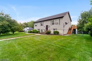 15 Gibson Pl, Washington Boro, NJ 07882 - Photo 1