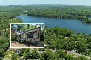 174 Highland Lakes Rd, Vernon, NJ 07422 - Photo 1