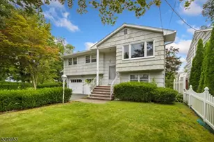 2 Riekens Trail, Denville, NJ 07834 - Photo 1