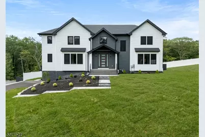 91 Heritage Dr, West Milford, NJ 07480 - Photo 1